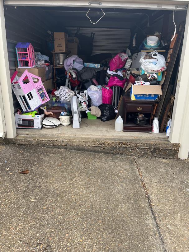 Storage Unit Auction in Tupelo , MS at Storage Max Tupelo ends on